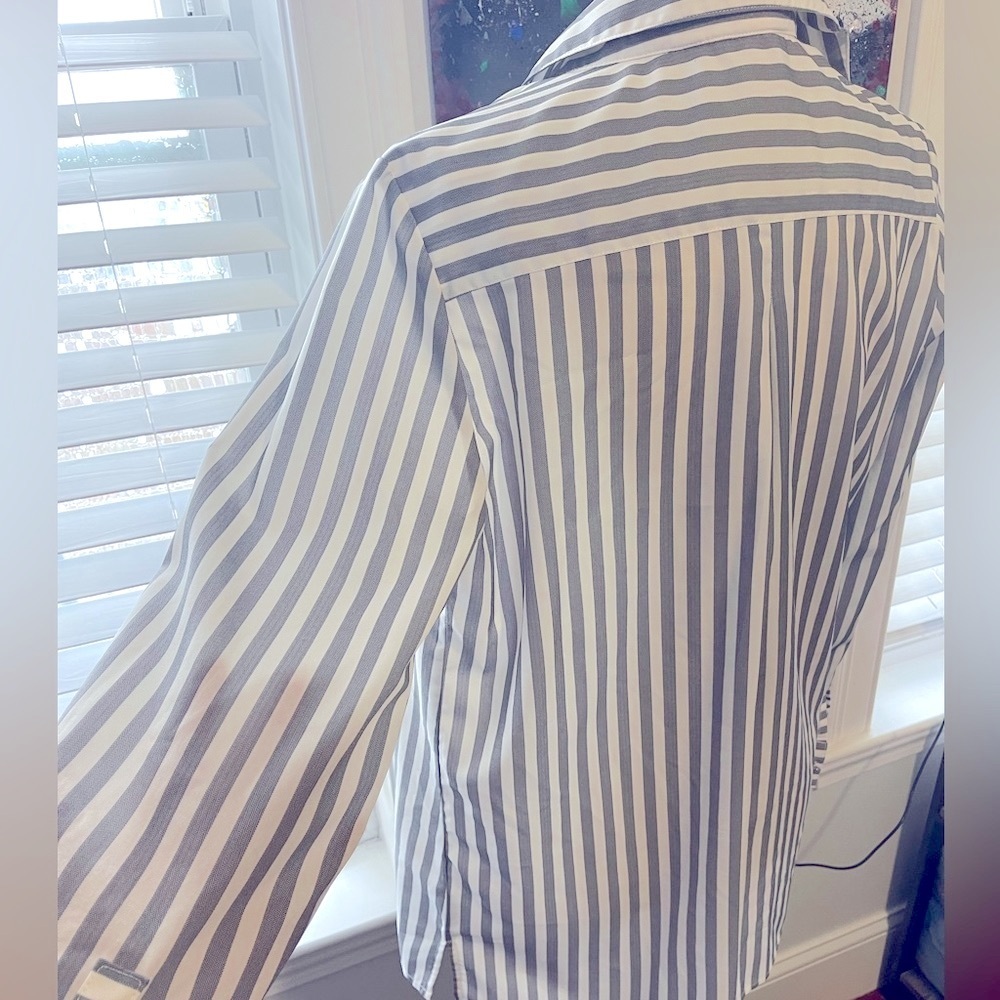 Ellen Tracy White and Gray Striped shirt - Picture 5 of 7